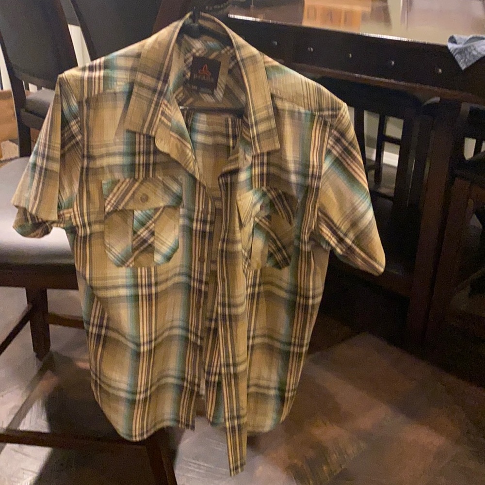 Men's large Prana SS shirt